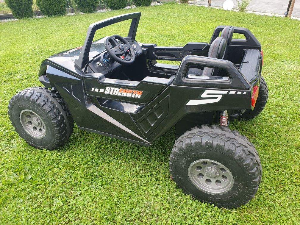 Auto na akumulator Mega Duże Buggy Clash - osobowy 24 Volt 4x4 Pilot