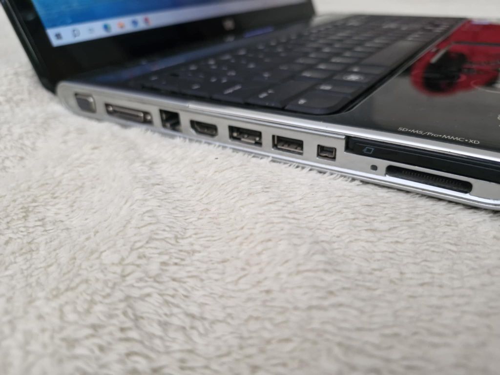 Laptop HP 15.6 cali