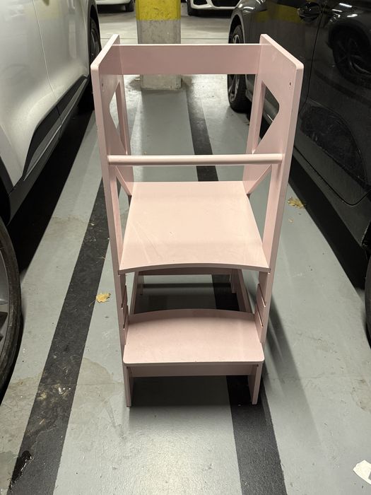 Pomocnik kuchenny Momiki