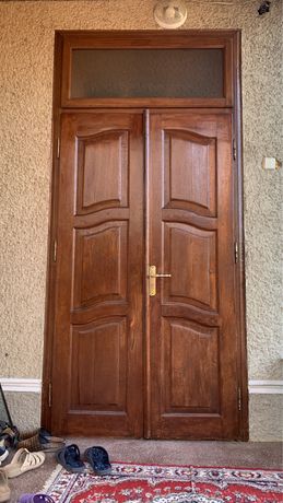 Двері вхідні дубові