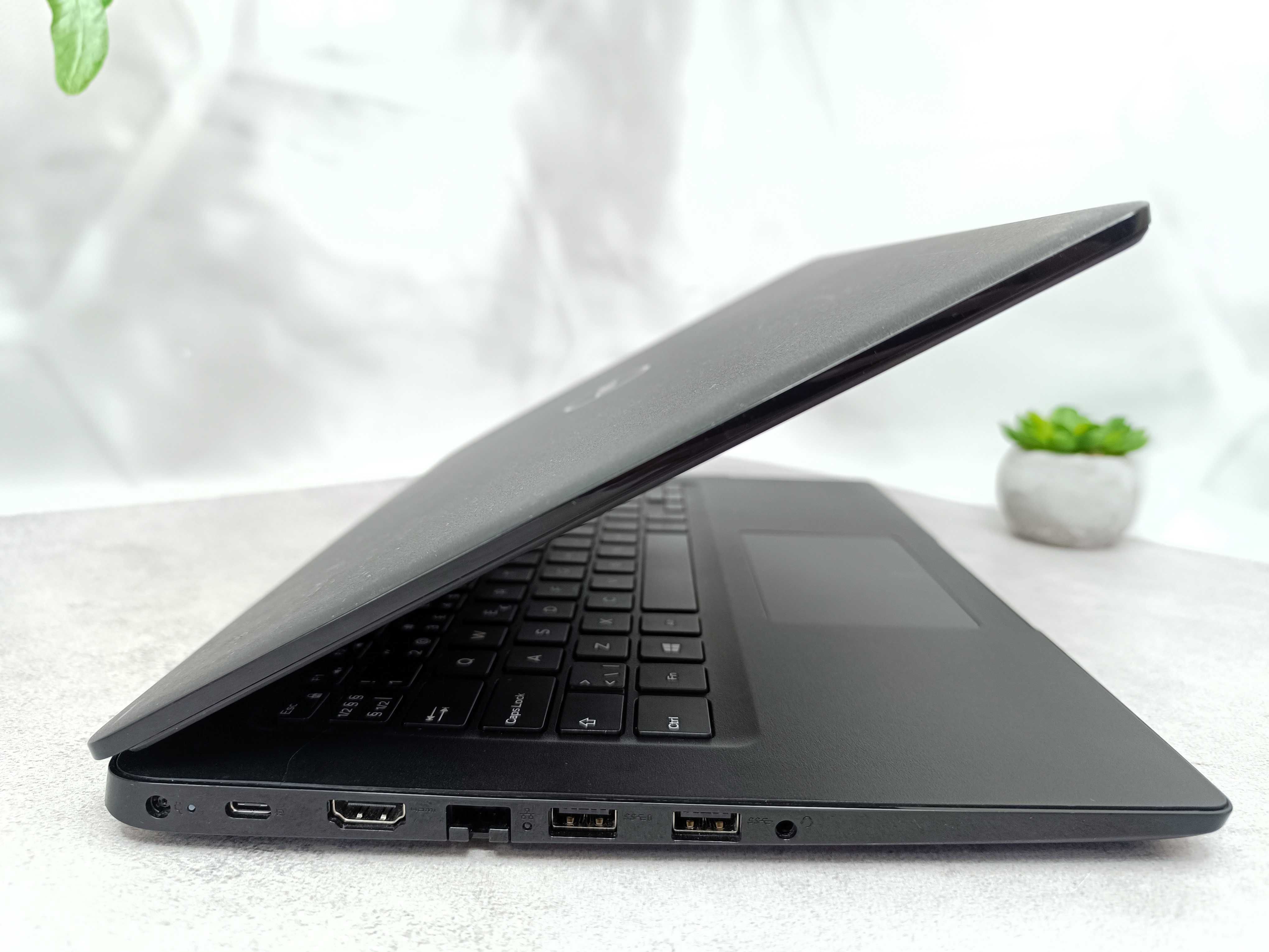 Ноутбук Dell Latitude 3400/i3-8145U/8 ГБ/NVMe 256 GB/14"/Full HD