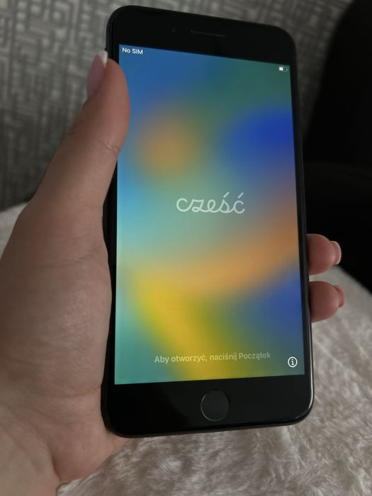 iPhone 8 Plus 64GB czarny – sprawny, gotowy do użycia!