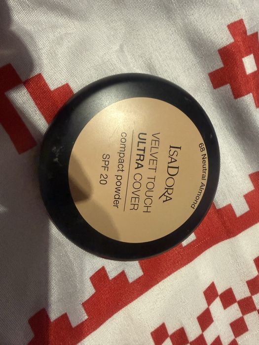 IsaDora VELVET TOUCH Ultra Cover /68 Neutral Almond