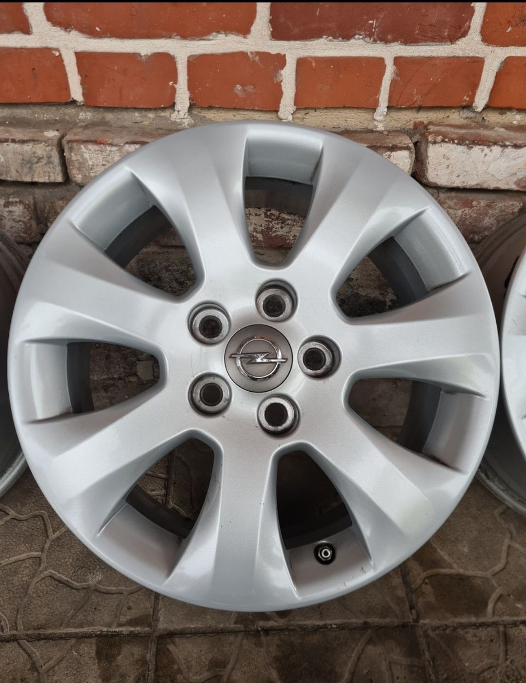 5/120 R17 Opel INSIGNIA/ BMW
 З датчиками тиску