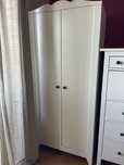 Quarto bebe - roupeiro, berço e estante IKEA