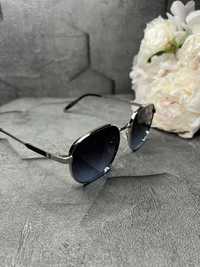 Стильные солнцезащитные очки Louis Vuitton