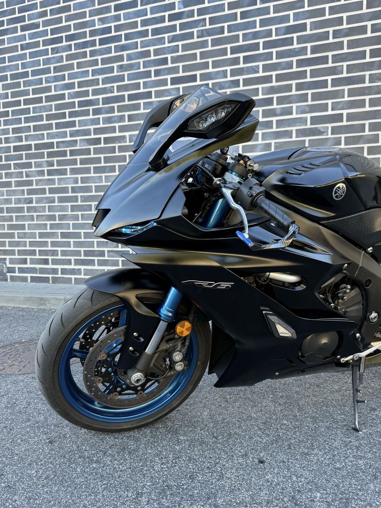 Yamaha YZF R6 2017 Akrapovic