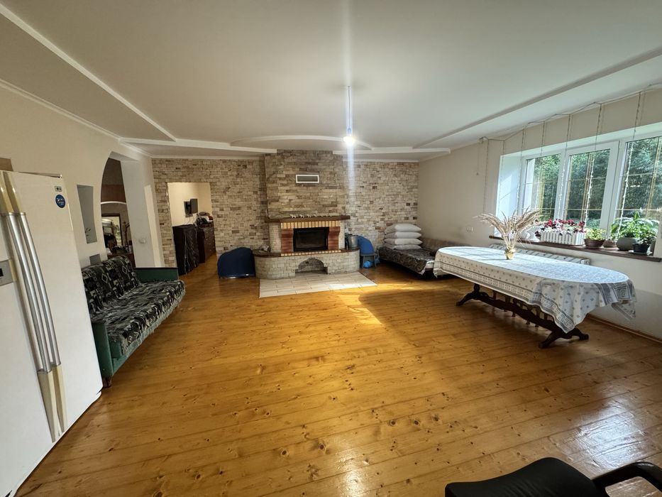 Продаж Два великих нових будинки біля м.ПОЧАІВ Тернопільська область