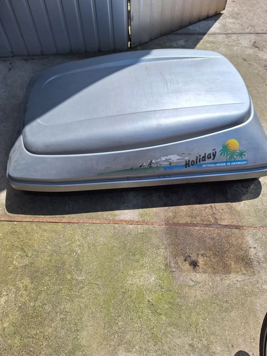 Box dachowy Trumienka