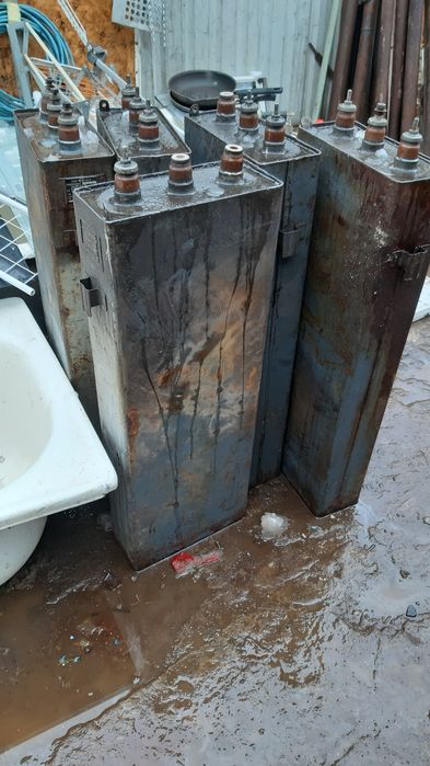 Конденцатор км--2-0,38