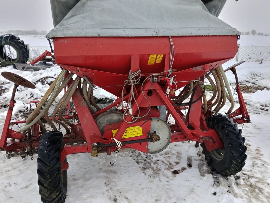 Siewnik Accord pneumatic DL