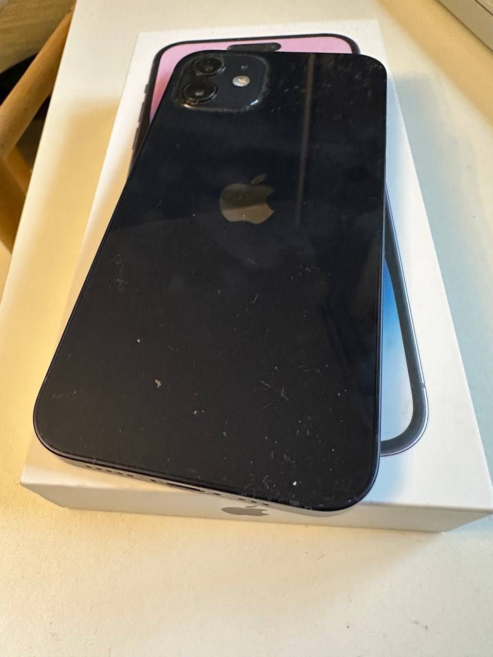 Продам iPhone 12 128Gb Neverlock