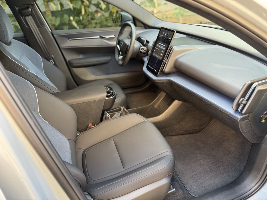 Volvo EX30 2024р нове авто