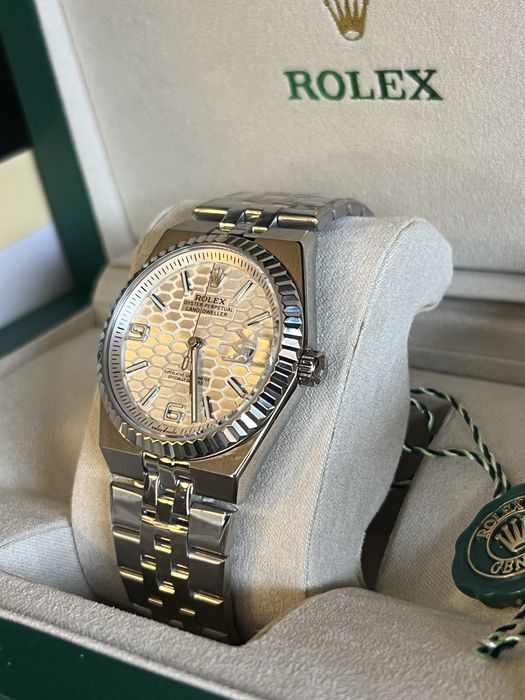 Rolex “Land Dewller” open case