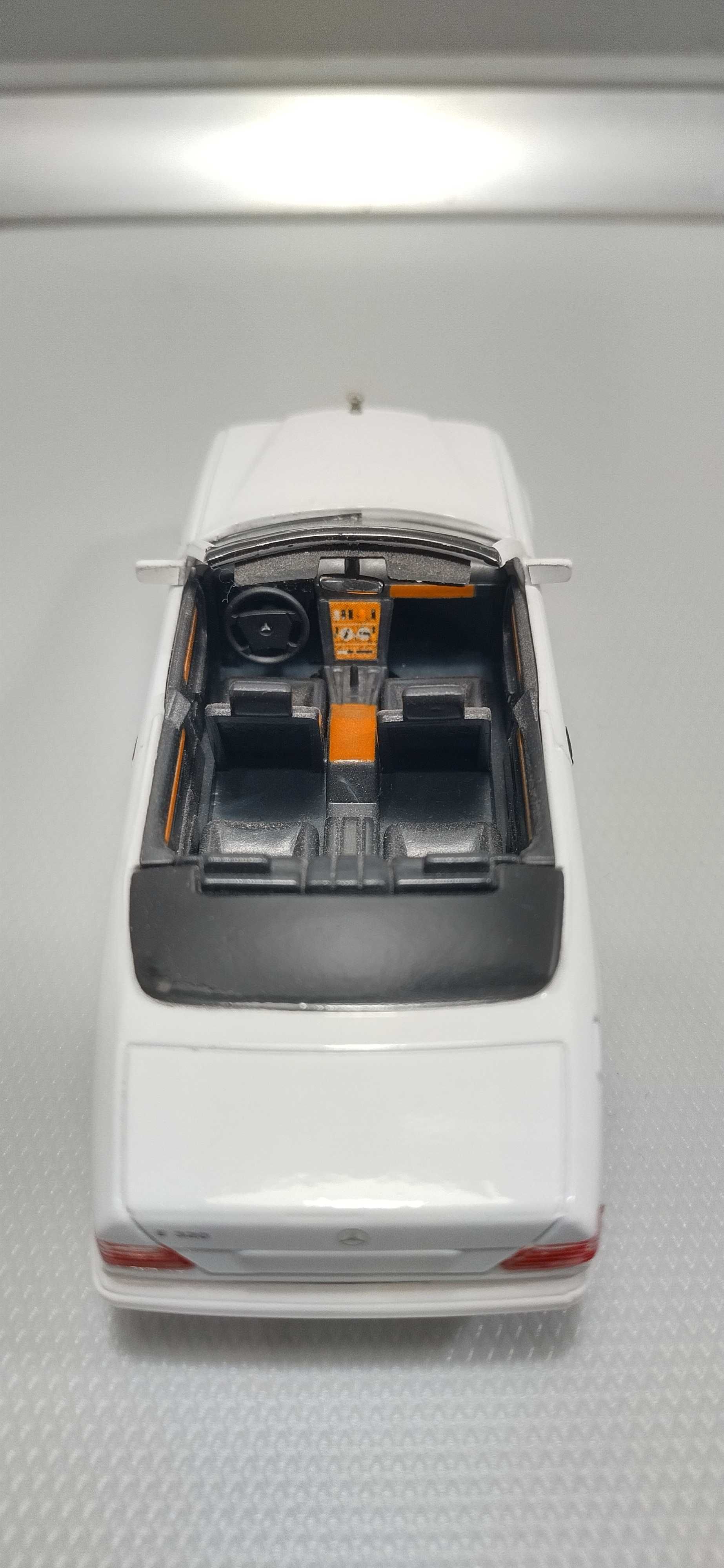 Mercedes E-Klasse (A124) 1:43 HERPA