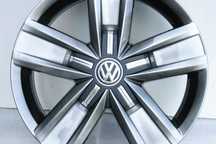 NOWE FELGI VW T5 T6 T6.1 T7 TRANSPORTER CRAFTER MULTIVAN 17 OE 7E0601025P