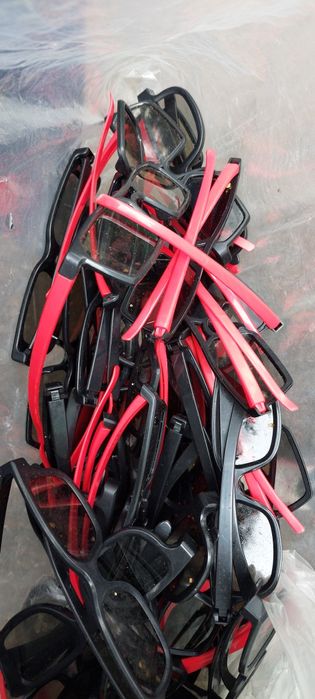 Очки для чегото с поляризацыей от солнца компьютера и 3д