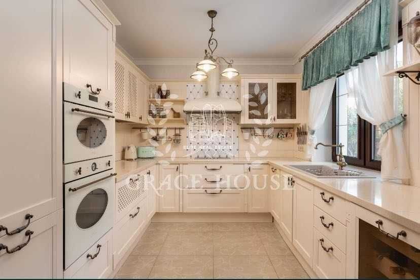 Аренда дома Русановские сады ГЕНЕРАТОР, аккумуляторы и STARLINK, 250м2