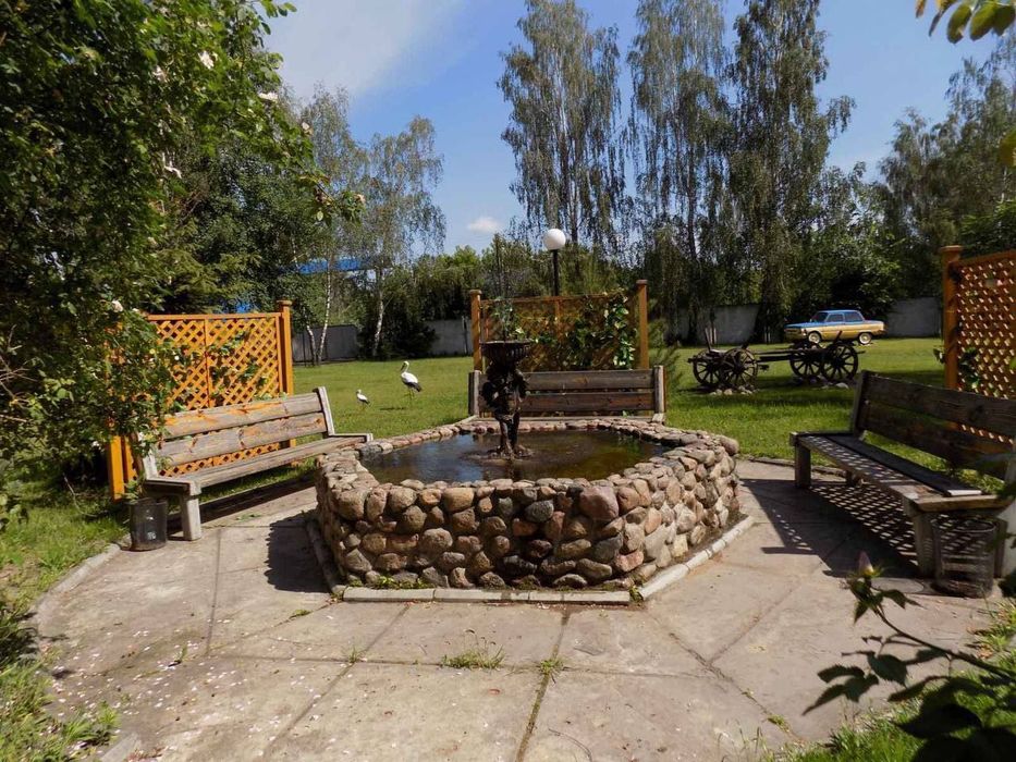 Продам комерційний комплекс в смт. Чоповичі, Коростенський р-н.