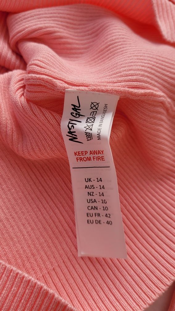 Różowy cienki sweter z kołnierzykiem Nasty Gal 42 XL