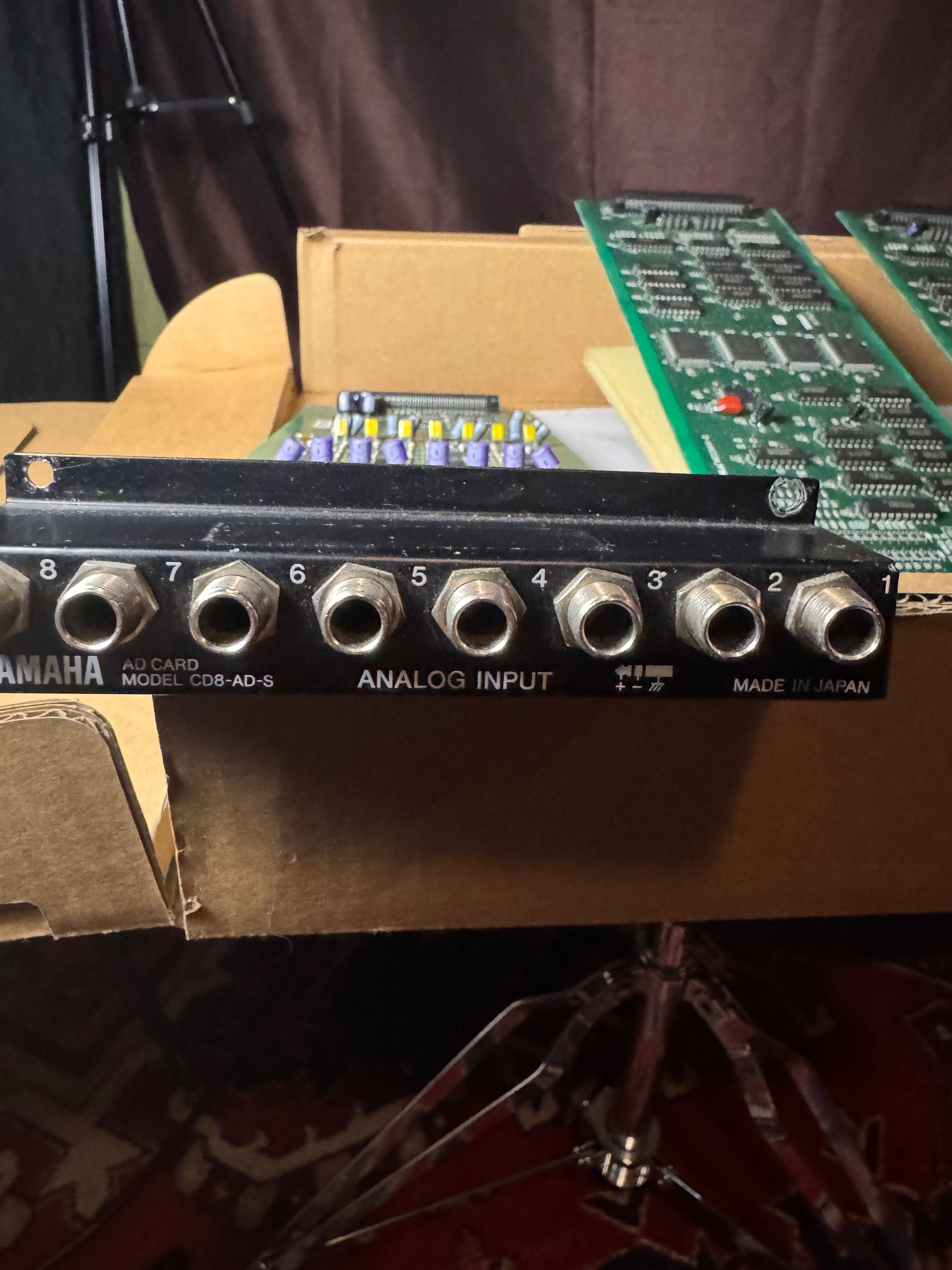 Yamaha 02R V2 + full options!!!