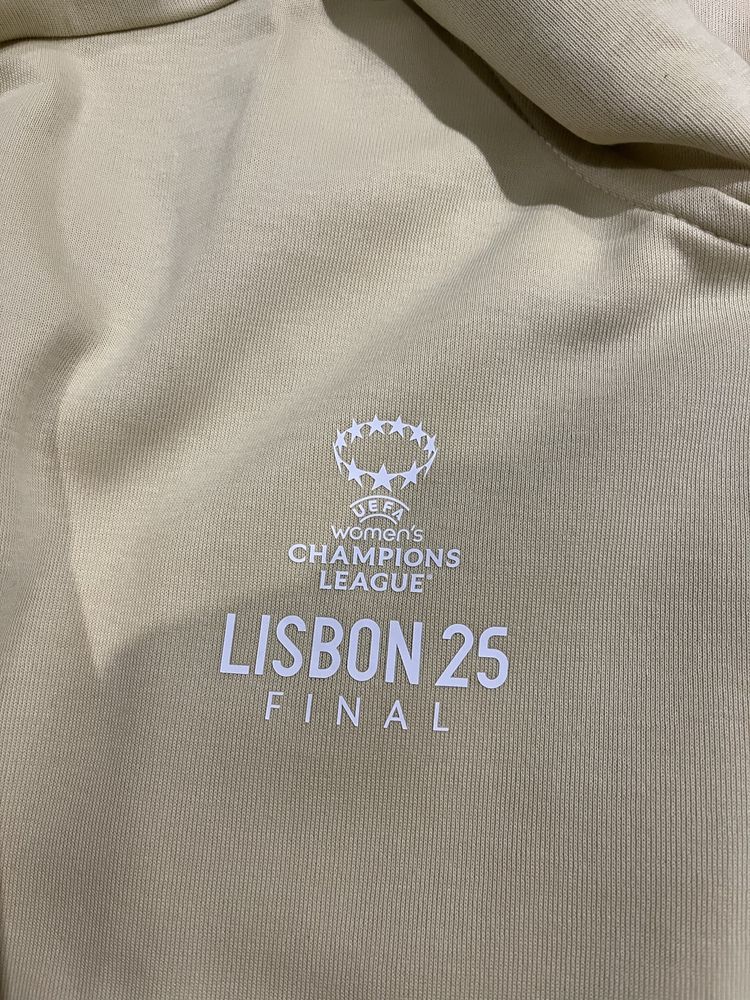 Casaco oficial Champions League final Lisbon 2025
