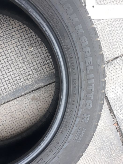 шини літні та зимові - 215/60 R17 - б/у