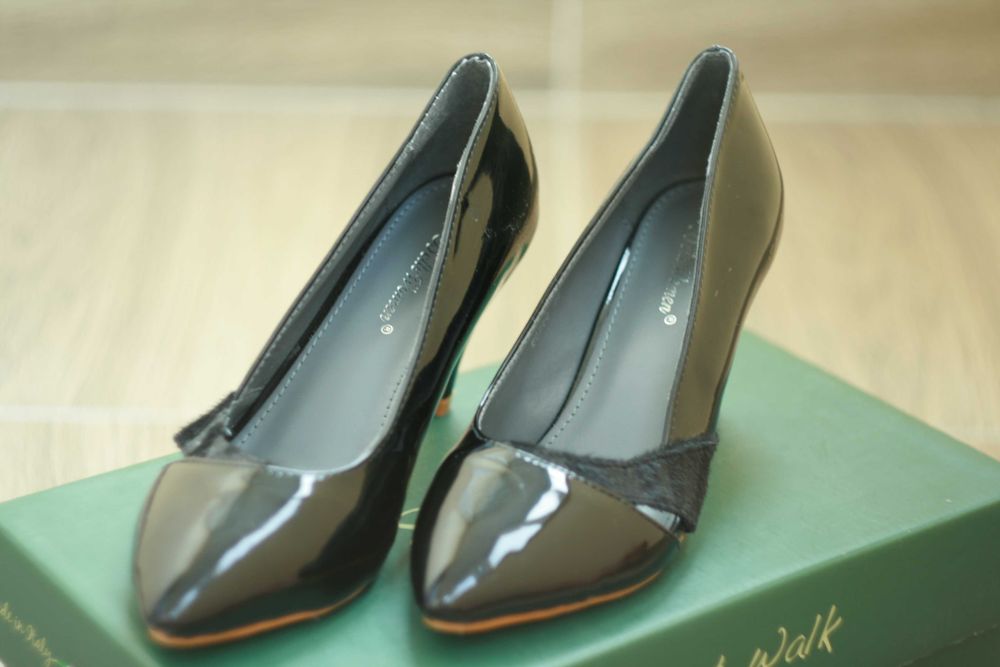 Жіночі туфлі. Класика