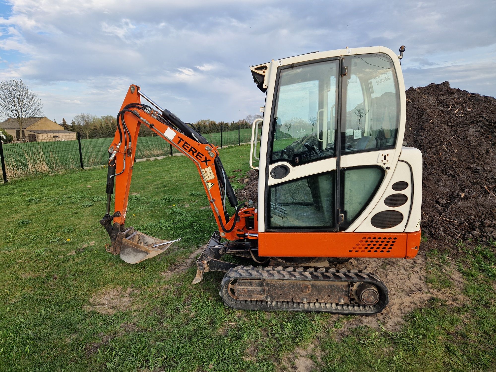 Minikoparka Kubota Terex TC 16 2007r