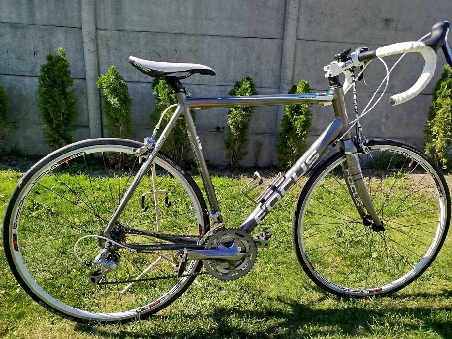 Rower Szosowy FOCUS VARIADO Koła 28 Cali Rama 60 cm 23,5 cal