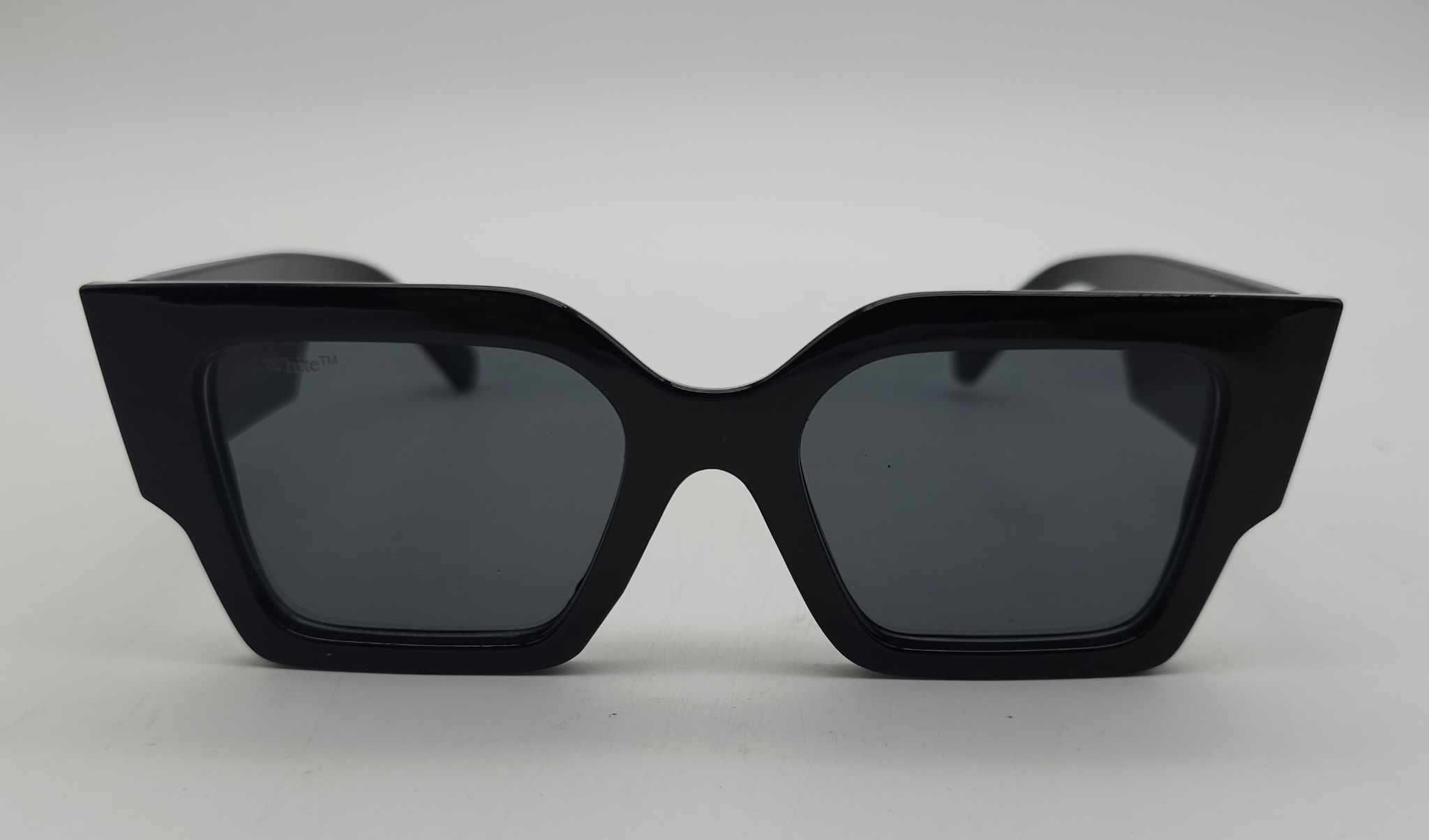 Of White óculos pretos novo modelo