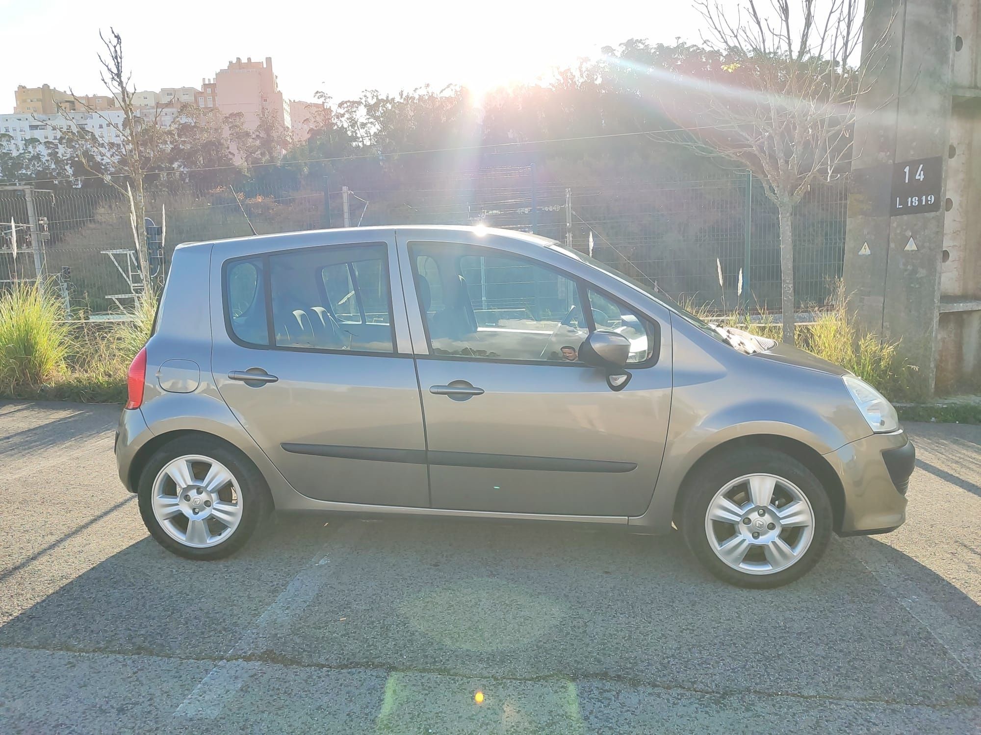 Renault Modus 1.2 16v 2010