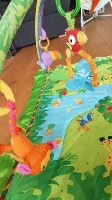 Mata Fisher Price interaktywna zabawa las tropikalny