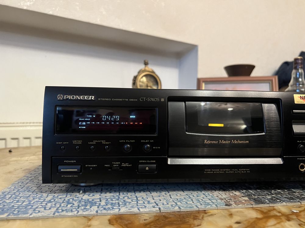 Р-в. Касетная дека Pioneer CT- S740S  / три голови /під відновлення