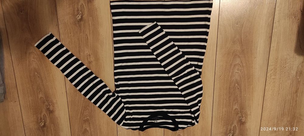 Bluzka H&M 134/140 cm