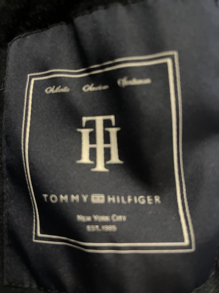 Tommy Hilfiger женска парка