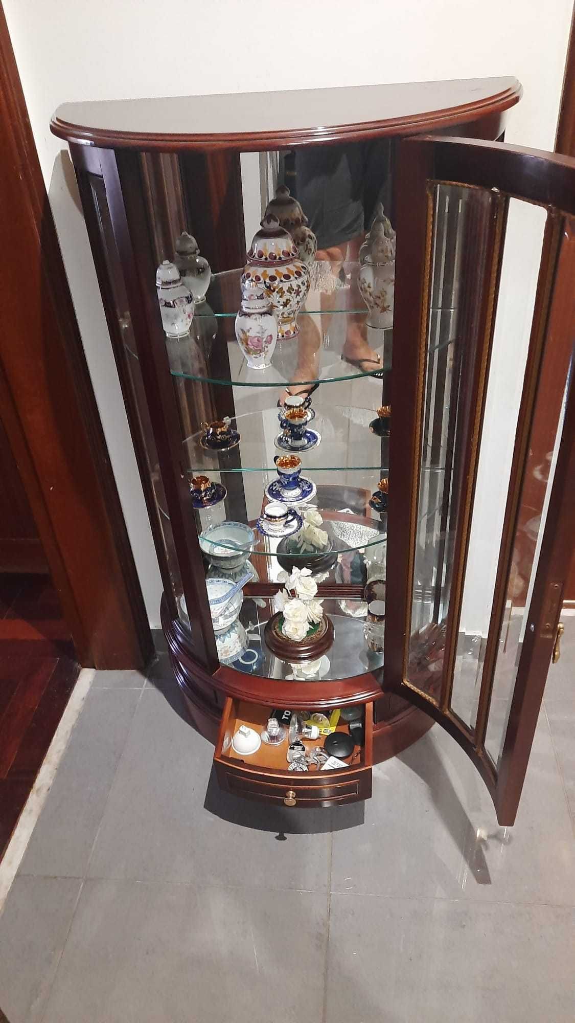 Vitrine decorativa