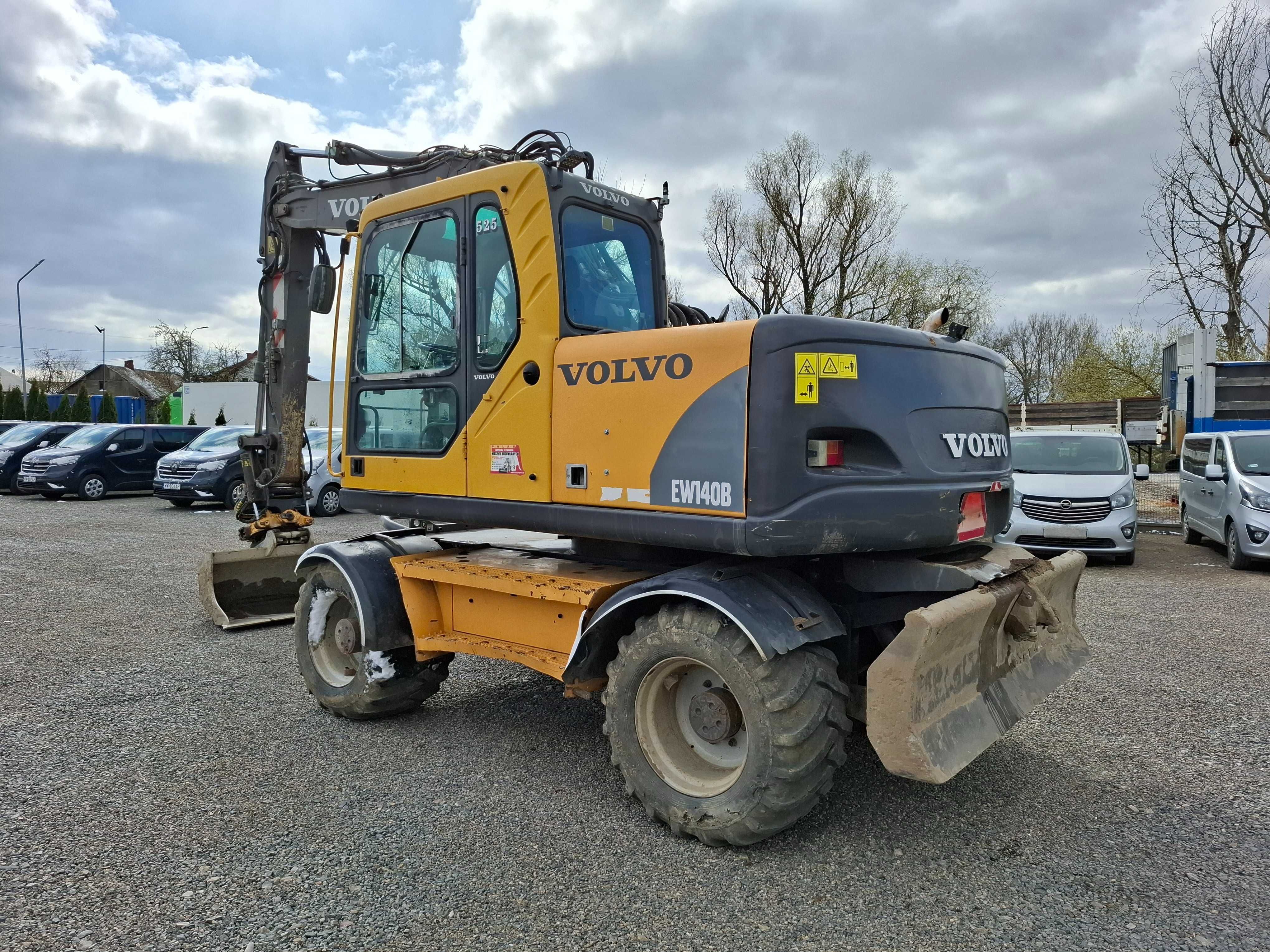 Koparka volvo 140B Rototil