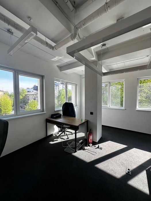 Оренда стильного офісу для ІТ 370 м2