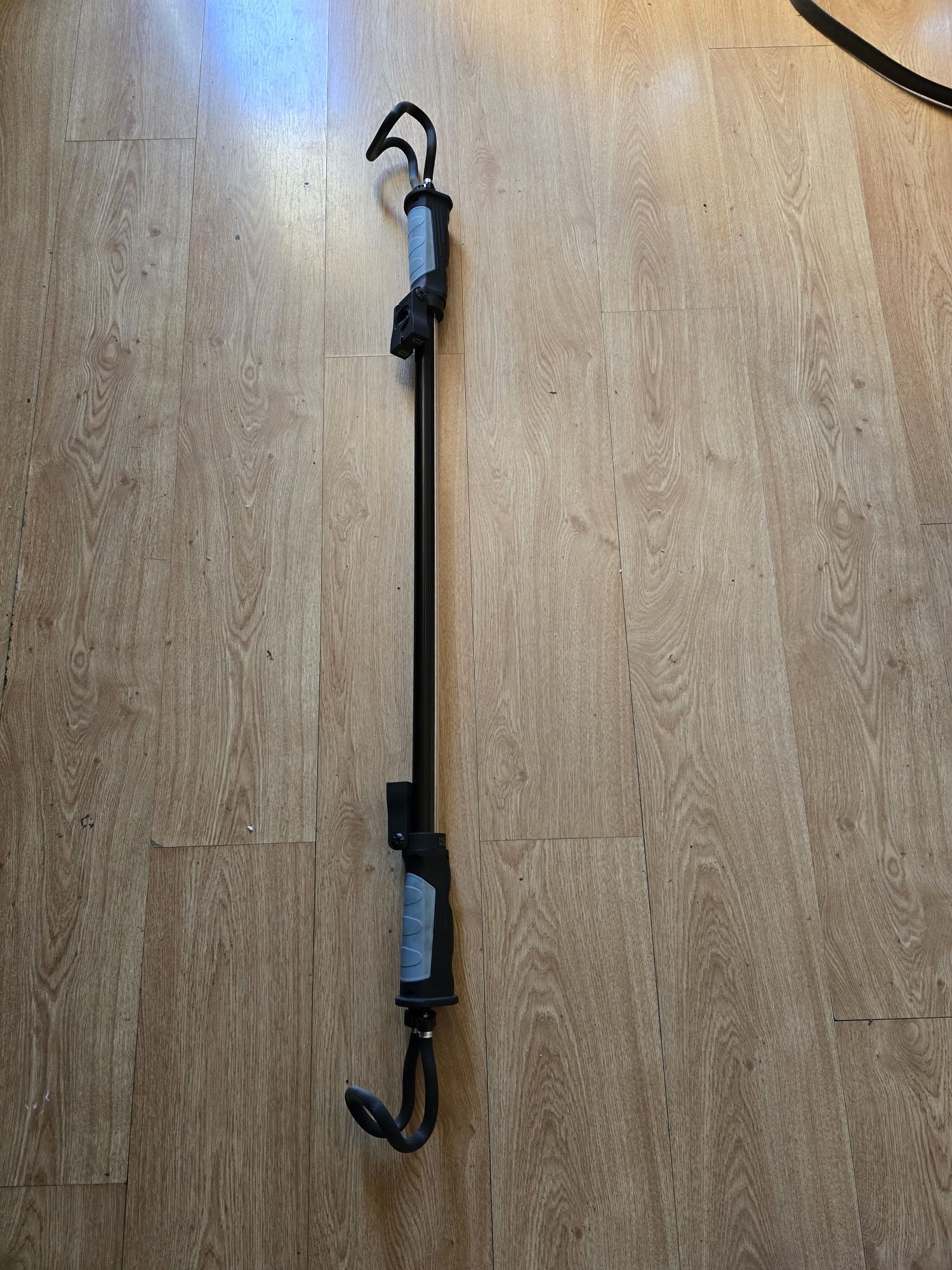 Lampa warsztatowa HELLA 2XM UBL1000