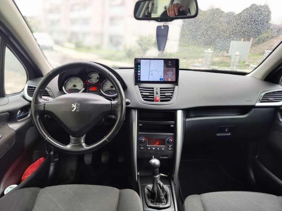 Peugeot 207 1.6 hdi sport