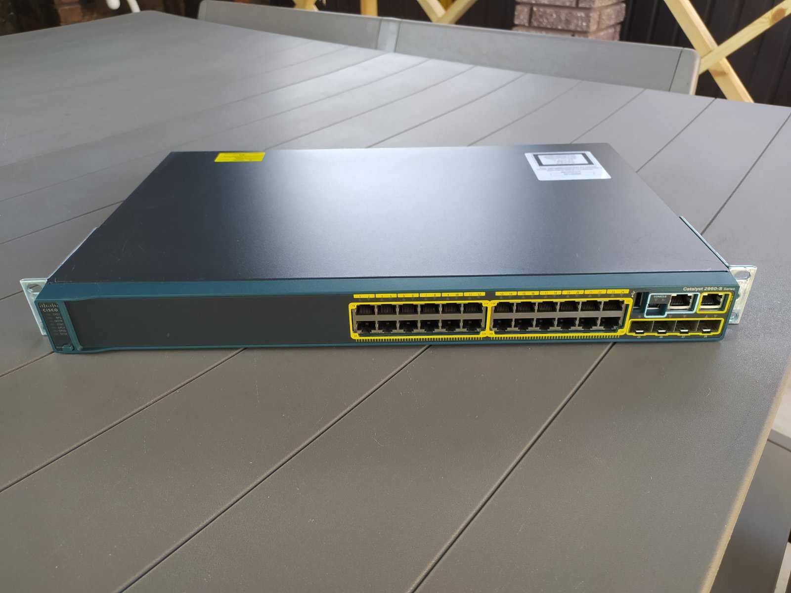 Коммутатор CISCO WS-C2960S-24TS-L + Модуль C2960S-STACK