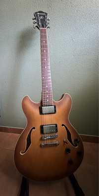 Guitarra Ibanez modelo estilo bb king