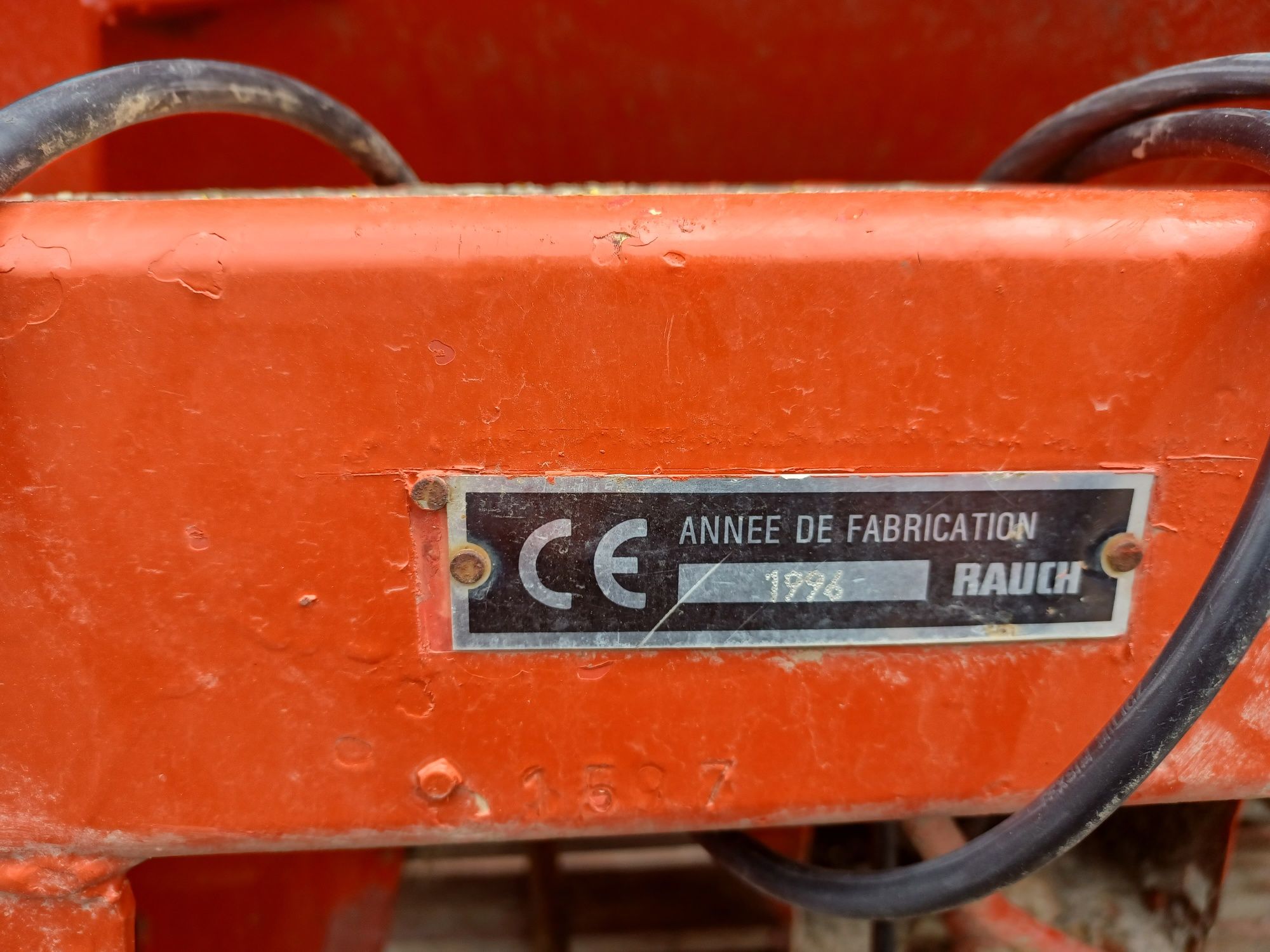 Kuhn rauch 12-28m 2-2.5t