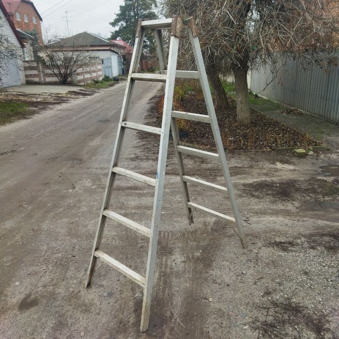 Лестница алюминиевая СССР драбина стрімянка