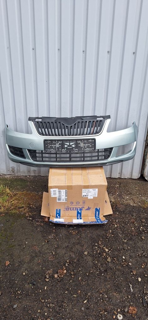 Розборка Румстер skoda Roomster Запчастини