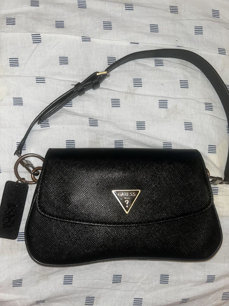 Сумка Guess чорна жіноча
