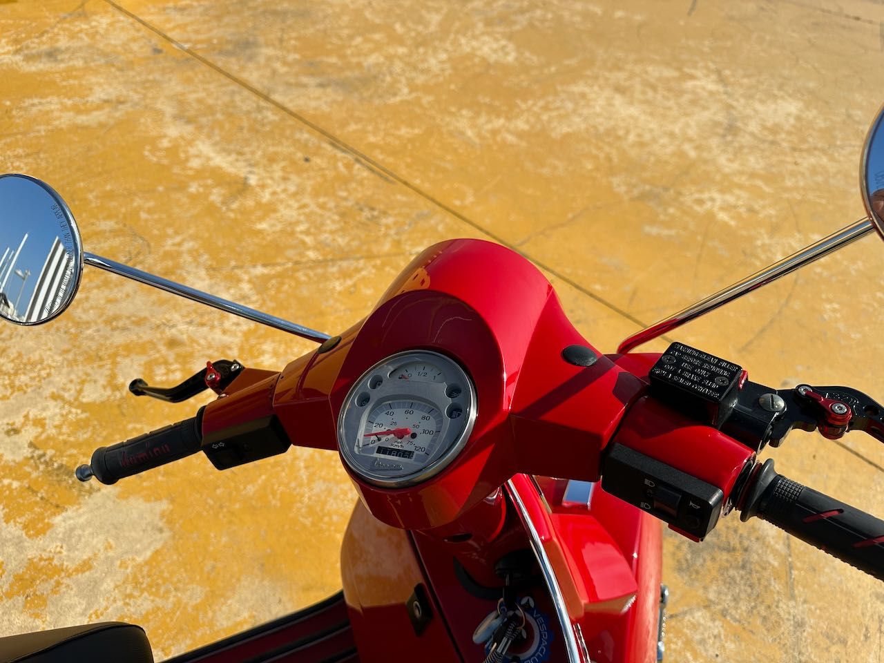 Vespa Px 200E classica