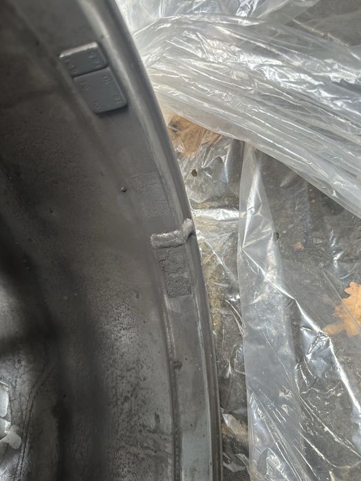 Титани r19 mercedes