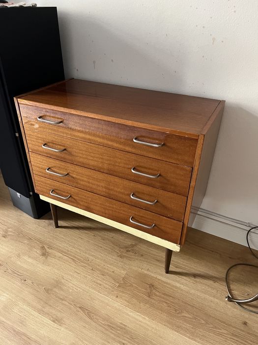 Komoda toaletka PRL z lustrem